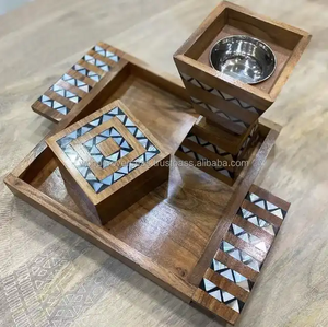 Ensemble de Bakhoor OpalAura avec incrustation de nacre, porte-encens artisanal en coquille irisée pour un style luxueux contemporain - Product Image 4