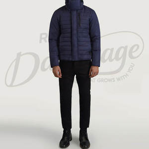 Chaqueta de invierno acolchada azul marino para hombre, corte ajustado, con capucha, cálida, informal, tipo parka acolchada. - Product Image 3