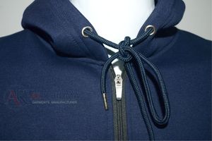 เสื้อฮู้ดดี้ผู้ชายสีกรมท่าเข้ม 380 GSM ทรงโอเวอร์ไซส์ ซิปยาวเต็มตัว ผ้าฟลีซ มีกระเป๋าหน้า ปักโลโก้แบบละเอียด ทรงปกติ ผ้าฝ้าย 100% - Product Image 3