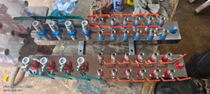 Dubey International 10 in 10 Out Water Manifold Pet Molding with 2-Year Warranty 15kg <b>Weight</b> - Product Image 2
