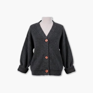 Cárdigan Casual Sencillo de Invierno con 3 Botones, Cuello en V, Color Liso, Tejido 100% Acrílico, OEM/ODM Aceptado, Antiarrugas, Hombro Caído, Trenzado - Product Image 1