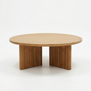 Table basse moderne ronde en teck massif avec base cannelée, fabriquée à la main, écologique, pour le salon. - Product Image 1