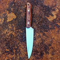 Pisau Dapur Chef Baja Damaskus Buatan Tangan dengan Sarung Kulit Gagang Kayu Full Tang 60 2 HRC Ambidextrous OEM/ODM