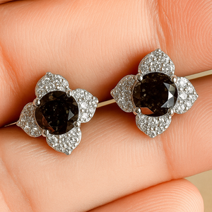 Pendientes de tuerca florales con cuarzo ahumado y circonitas cúbicas, 2 piezas, plata de ley chapada en rodio, románticos para compromiso, boda, aniversario - Product Image 2