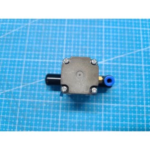 Válvula de Control de Fluidos Químicos CKD AMD01-8BUS-4, Usada, Piezas de Equipos Semiconductores Legacy - Product Image 6