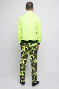 Ensemble de survêtement homme de qualité supérieure, motif camouflage néon, coupe ajustée, pantalon de jogging et sweat à capuche zippé, en polyester léger - Product Image 5