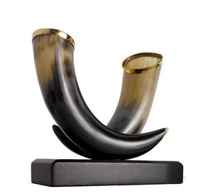Portavelas de cuerno hecho a mano, único, para una decoración interior elegante y un exhibición de lujo de velas en muebles decorativos. - Product Image 6