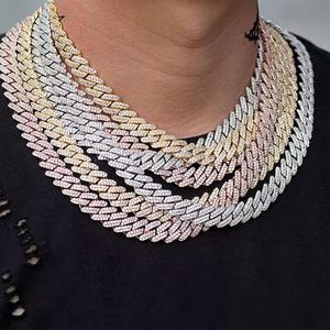Chaîne cubaine moderne de luxe en moissanite, plaquée or et argent, style streetwear, bijoux pour clubbing, idéale pour cadeau et vente - Product Image 3