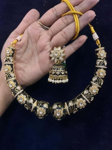Ensemble de bijoux indiens traditionnels pour femmes MP WORLD, collier et boucles d'oreilles en perles vert menthe, bijoux ethniques pour mariage, bijoux de mode - Product Image 2