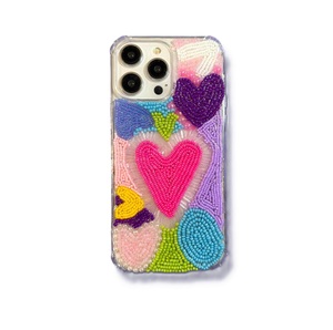 Funda de Teléfono Moderna con Cuentas Bordadas, Diseño Artesanal de Lujo, Funda de Teléfono con Bordado de Cuentas para un Estilo Premium - Product Image 3