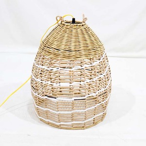 Lámpara Colgante Moderna, Resistente a la Intemperie, Ecológica y Duradera, con Franjas Blancas y Rejilla Abierta, para Decoración del Hogar, Navidad - Product Image 1