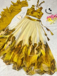 Ensemble Blouse, Lehenga et Dupatta en Soie Organza Pure, Imprimé Numérique, 8 Mètres avec Patta en Toile, Entièrement Cousu - Product Image 2