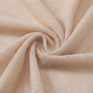 Voile Hijab en Viscose Froissée Tendance Couleurs Personnalisables, Crêpe Scintillant, Écharpe Hijab pour Femme Musulmane, Doux, Respirant, Premium, Élégant et Confortable - Product Image 2