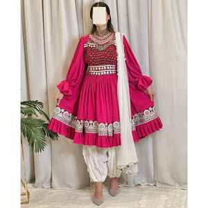 Robe de festival pour femme, style Kuchi afghan, vintage, longue, en dentelle, faite main, brodée, traditionnelle, tribale, lavable, avec boutons, collection 2026 - Product Image 2