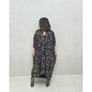 Robe Kaftan à imprimé floral pour femmes, manches chauve-souris amples, maxi abaya, style islamique modeste, robe de soirée de style Dubaï - Product Image 1