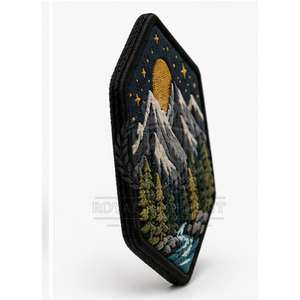 Patchs brodés de qualité supérieure, patchs en tissu personnalisés pour vestes, sacs, chapeaux, vêtements et mode. - Product Image 2