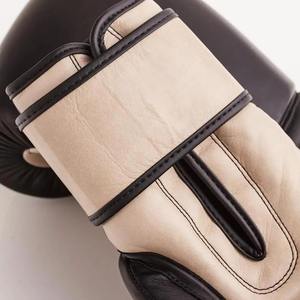 Guantes de Boxeo de Alta Calidad con Diseño Personalizado para Entrenamiento y Sparring, Guantes de Boxeo al Por Mayor con Agarre Personalizado para Hombres - Product Image 5