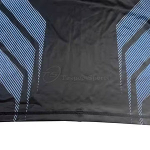 Rashguard de MMA con logo personalizado, material de spandex y poliéster, transpirable, para venta en línea. - Product Image 5