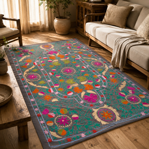 Drap de lit en coton brodé Suzani fait main, gris multicolore, motif floral bohème, couvre-lit traditionnel indien, décoration ethnique pour la maison, literie - Product Image 5
