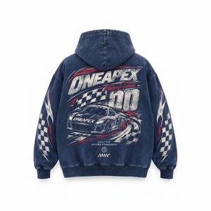 Sweat-shirt à capuche bleu délavé pour homme, imprimé course automobile sur denim, coupe oversize, streetwear ONEAPEX, vente en gros personnalisée - Product Image 3