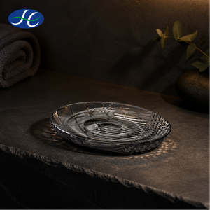 Juego de Accesorios de Baño de Cuatro Piezas de Acrílico Gris de Estilo Europeo de Alta Calidad con Dispensador y Jabonera - Product Image 2