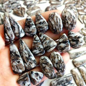 Mica Schiste 100% Naturel de Qualité, Gemmes en Pierre Brute, Cabochons de Formes et Tailles Variées, Lot de Pierres Précieuses en Mica Schiste pour la Fabrication Artisanale de Bijoux - Product Image 1