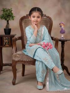 Conjunto Kurti Palazzo para Niñas con Bordado Azul Cielo y Dupatta – Vestido Étnico de Diseño para Fiestas - Product Image 2