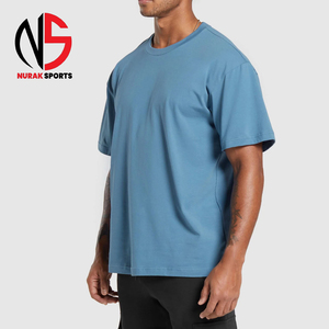 เสื้อยืดผู้ชาย สตรีทแวร์ โอเวอร์ไซส์ ทรงครอป ผ้าคอตตอนหนา ทรงหลวมไหล่ตก ทรงบ็อกซี่ สำหรับผู้ชาย ปี 2026 - Product Image 3