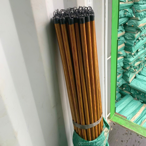 Suministro a granel de Vietnam, mango de plástico de PVC, 120cm, palo de escoba de madera de eucalipto, diseño de grano, recogedor de uso doméstico, bolsa empaquetada limpia - Product Image 3