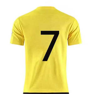 Tenue de football prête à l'emploi par sublimation : maillot et short pour homme, style respirant et anti-humidité - Product Image 5