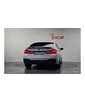 บีเอ็มดับเบิลยู ซีรีส์ 5 รุ่น 530i เอ็ม สปอร์ต ปี 2023 ระยะทาง 37,835 กม. เกียร์อัตโนมัติ พวงมาลัยซ้าย ซันรูฟ จอสัมผัส - Product Image 4