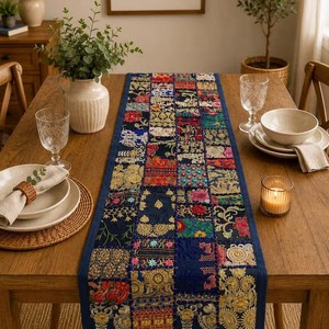 Tapisserie murale indienne traditionnelle vintage faite à la main, brodée, patchwork, lavable, en coton, pour mariage et décoration intérieure - Product Image 1