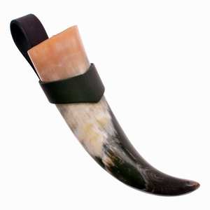 Support pour corne à boire Viking, fait main, motif animal, pour chopes à bière, style Game of Thrones, chopes médiévales, cadeau idéal pour garçons d'honneur et affaires - Product Image 6