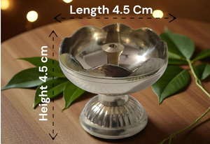 Brass Oil Lamp for Puja Diwali Decoration Traditional Handcrafted Pital Deepak for Home <b>Mandir</b> Gifting - Product Image 4