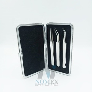 Pince à épiler à extension de cils pointue en acier inoxydable pointe droite et incurvée antistatique durable avec étui magnétique personnalisé - Product Image 1