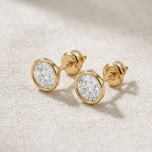 Boucles d'oreilles clous en or massif 14 carats avec diamant de laboratoire rond brillant serti clos, certifiées IGI, bijoux de luxe pour femme, cadeau - Product Image 4