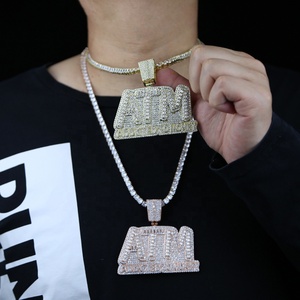 Collier pendentif couronne en moissanite pour homme, en argent 925, style hip-hop, chaîne couronne sertie de pierres, bijou de luxe léger et imposant pour homme - Product Image 2