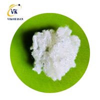 Le plus grand fabricant vietnamien de fibres discontinues de polyester recyclées par 100% flocon de bouteille prix le moins cher pour le matériau de remplissage de coussin
