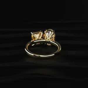 Bague de fiançailles solitaire ovale East West en diamant de laboratoire certifié IGI, clarté VVS-VS, avec tige Euro, éclat parfait. - Product Image 5