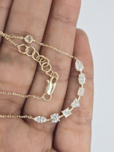 Elegante Collar de Diamantes con Múltiples Formas en Oro de 14K y 18K |   Collar de Cadena con Diamantes Cultivados en Laboratorio de Corte Mixto para Mujer - Product Image 2