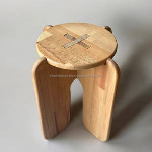 Support à gâteau en bois de haute qualité avec base sur pied, finition lisse, sans danger pour les aliments, idéal pour les pâtisseries et les tartes - Product Image 4