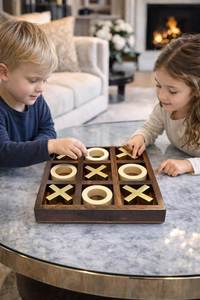 Jeu de société classique en bois Tic Tac Toe 3x3, ensemble de jeu de croix et de points sculpté pour enfants et famille - Product Image 1