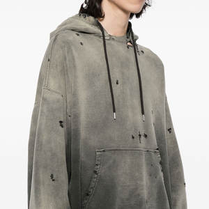 Sudadera con Capucha de Tela Suave al Tacto, Diseño Desgastado con Patrón de Rasgaduras Único, Mezcla de Algodón, Corte Holgado con Hombros Caídos - Product Image 3