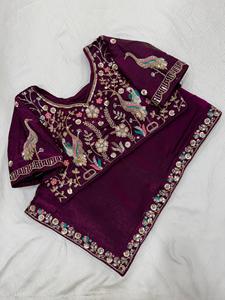 Blusa de tela de satén de seda suave con cuentas por todas partes, lentejuelas y bordado de Cutdana, con borde de encaje y trabajo de cuentas cosido. - Product Image 6
