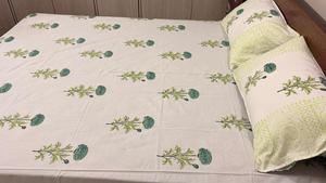 Draps de lit écologiques respirants imprimés à la main, motif floral Marigold, coton multicolore, Jaipur Inde, vente en gros, exportation - Product Image 4
