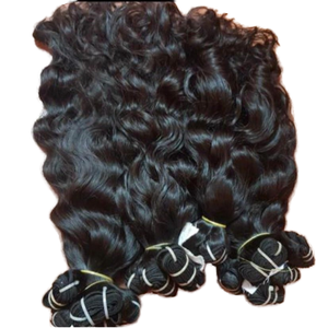 Cheveux vierges indiens, très bouclés, offre spéciale 2026, cheveux humains vierges, tissage indien, sans perte et emmêlage, vente en gros - Product Image 1