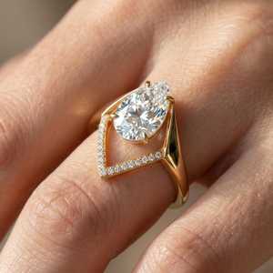 Anillo Único Premium con Diamante Corte Pera de 2.01CT en Forma de V, Oro Sólido de 14K con Diamante Cultivado en Laboratorio, Regalo para Novias, para Bodas y Fiestas - Product Image 2