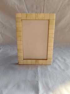 Cadre photo en bois de haute qualité avec incrustation en résine pour la décoration intérieure et les articles cadeaux - Product Image 5