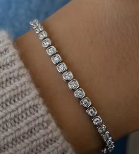 Round Shape Diamond Tennis Bracelet White Gold Stackable Bracelet Romantic Anniversary Gift for Wife for Parties - Product Image 2