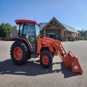 Tracteur Kubota MX6000 4x4 avec chargeur frontal à prix très abordable - Product Image 5